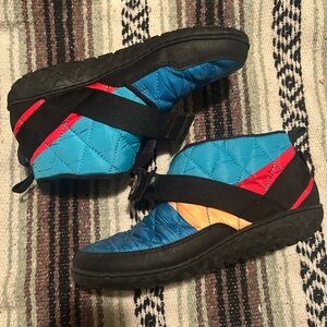 Chaco Ramble Puff Boots